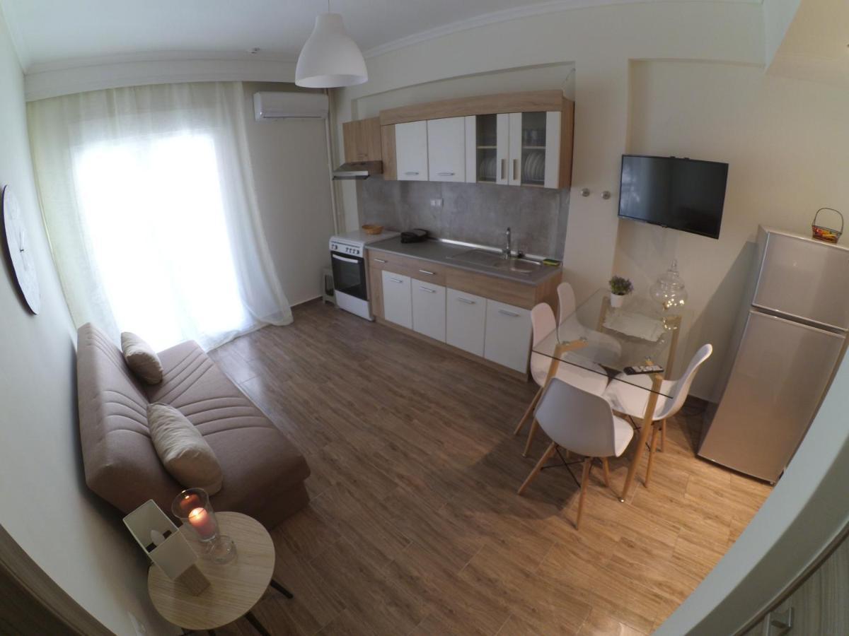 Chrysafenia & Leandros Downtown Apartment Kavala Exterior photo